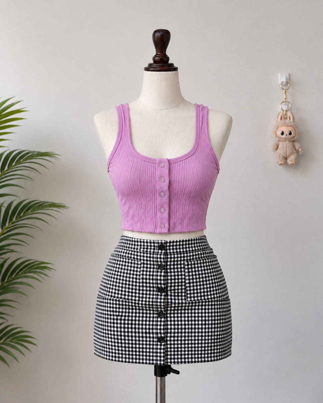 Pink Ribbed Button Crop Tank Top