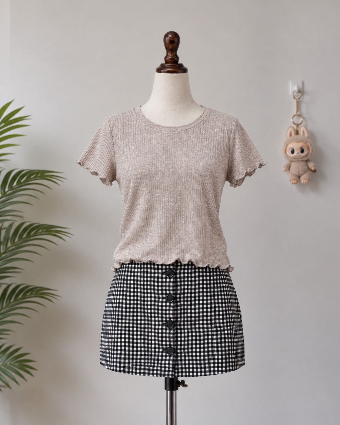 Beige Ribbed T-Shirt N-90