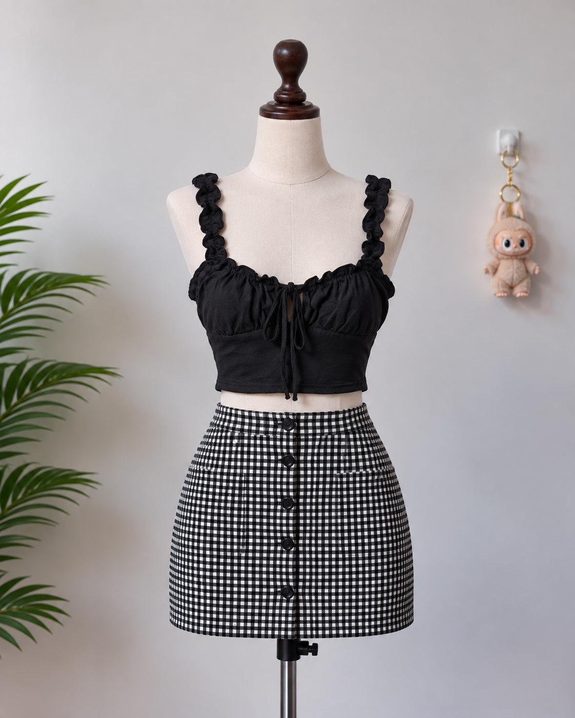 Black Ruched Crop Top