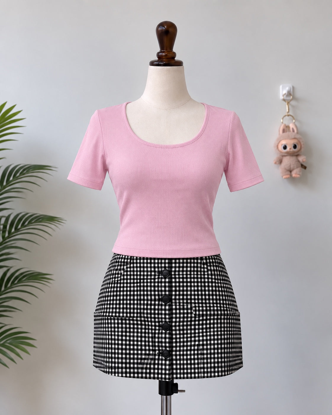 Pink Ribbed Short Sleeve Crop Top
