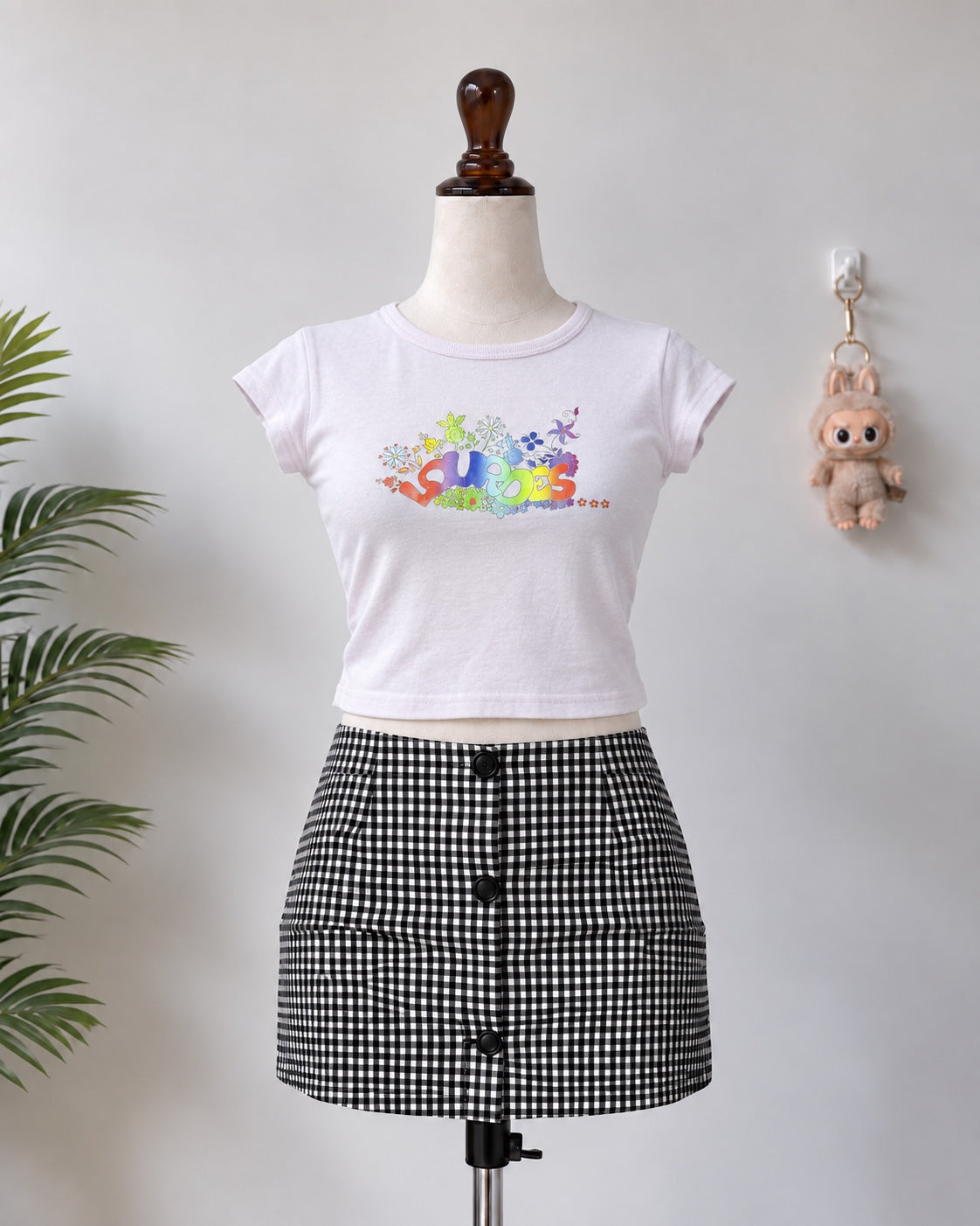 White Graphic Crop T-Shirt