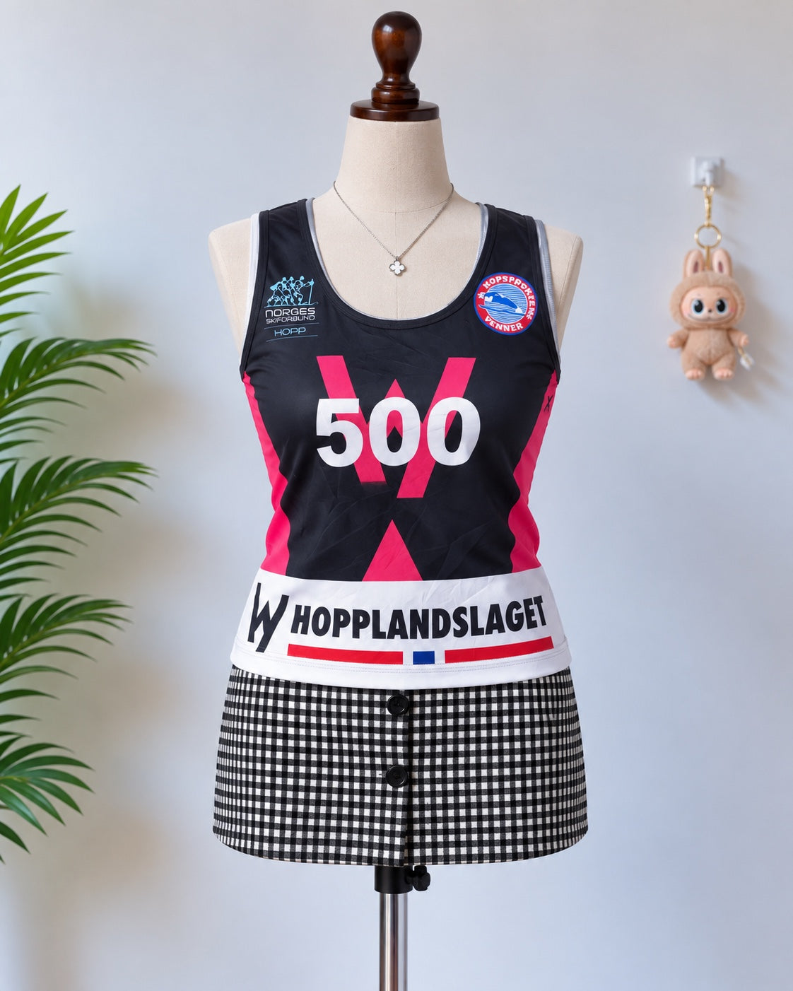 Black pink sports tank top