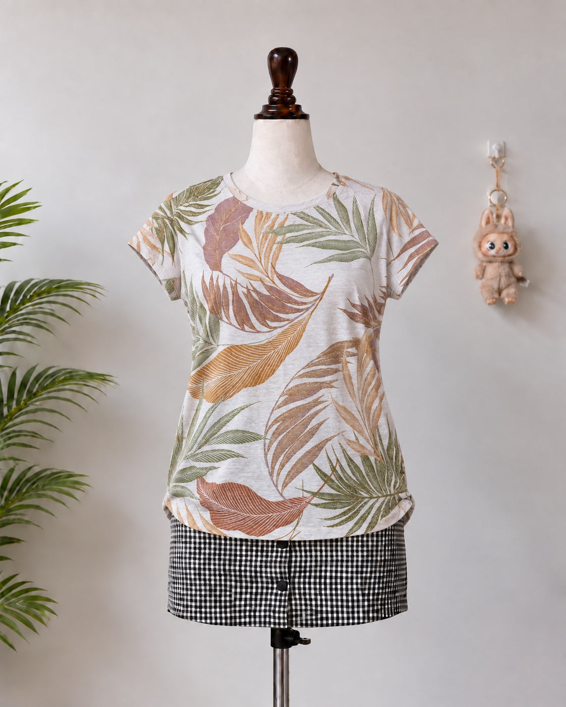 Cream Tropical Leaf Print T-Shirt - N-10