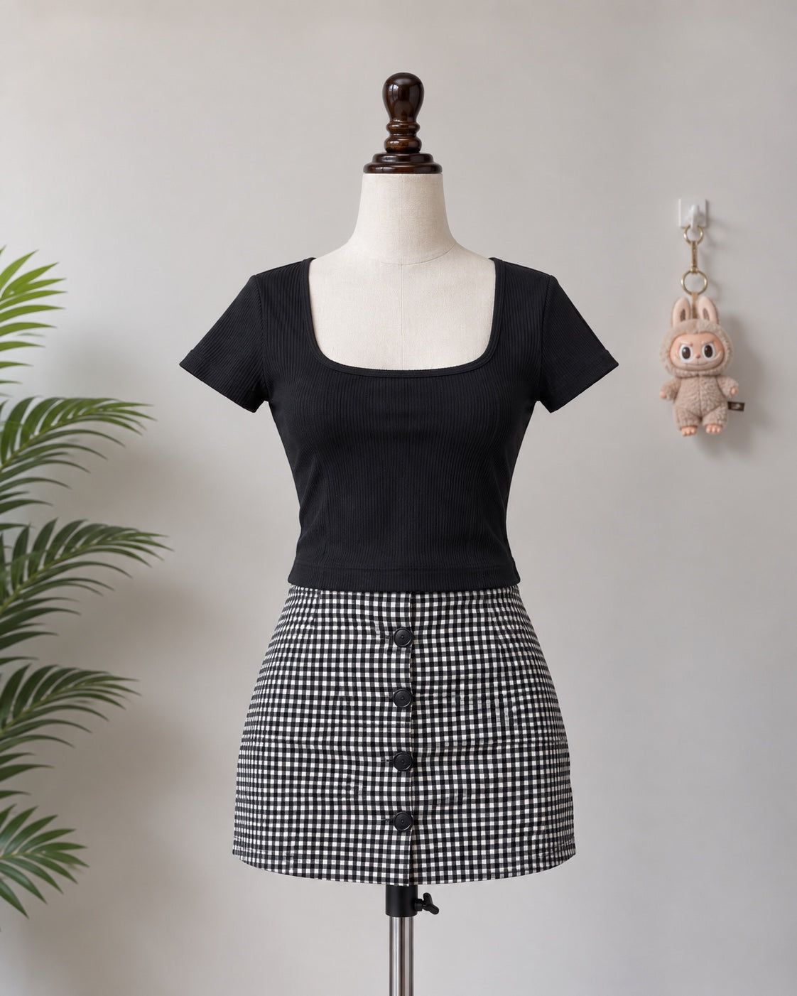 Black Square Neck Crop Top N-97