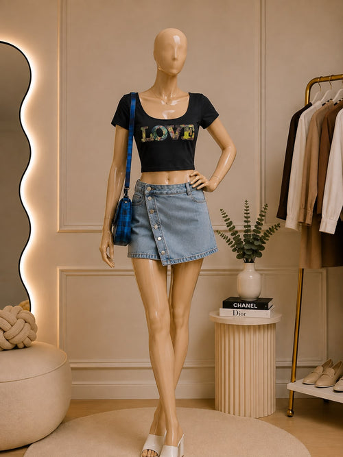Black Graphic Crop Top