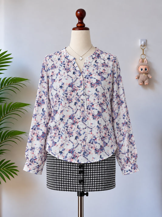 Abstract floral long sleeve blouse front