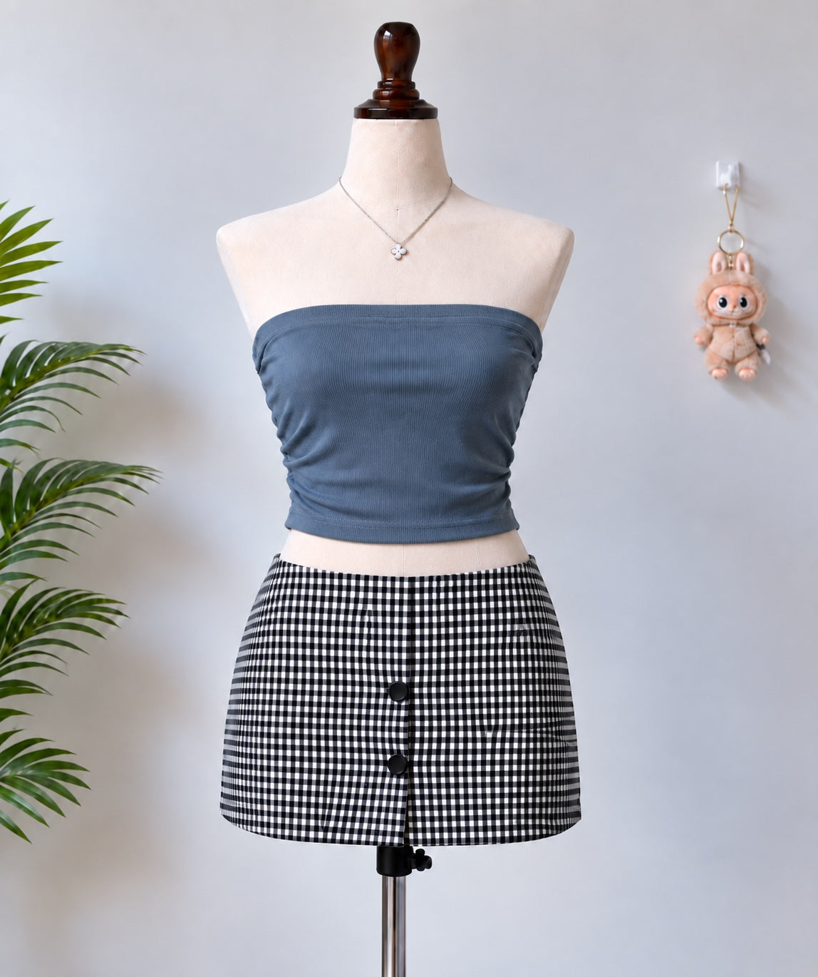 Blue strapless ruched crop top