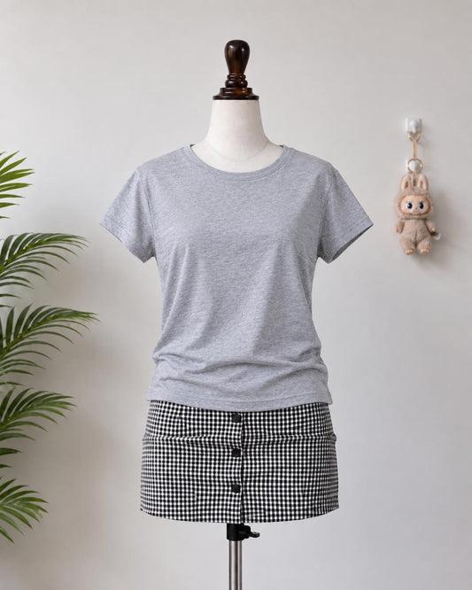 Grey short sleeve top