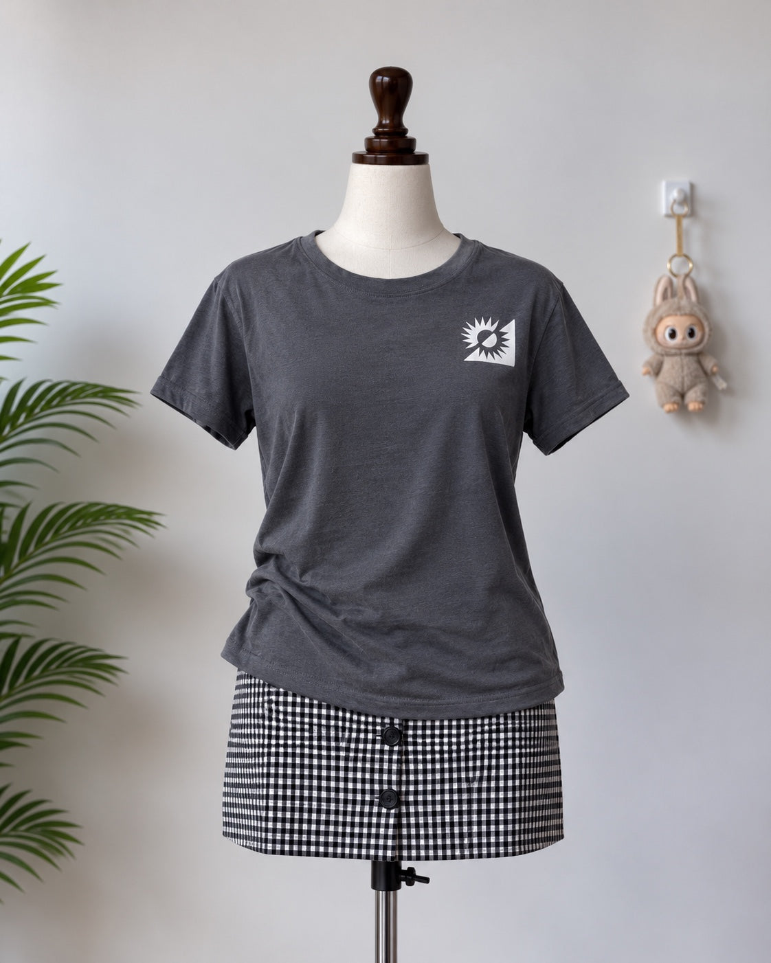 Charcoal graphic t-shirt