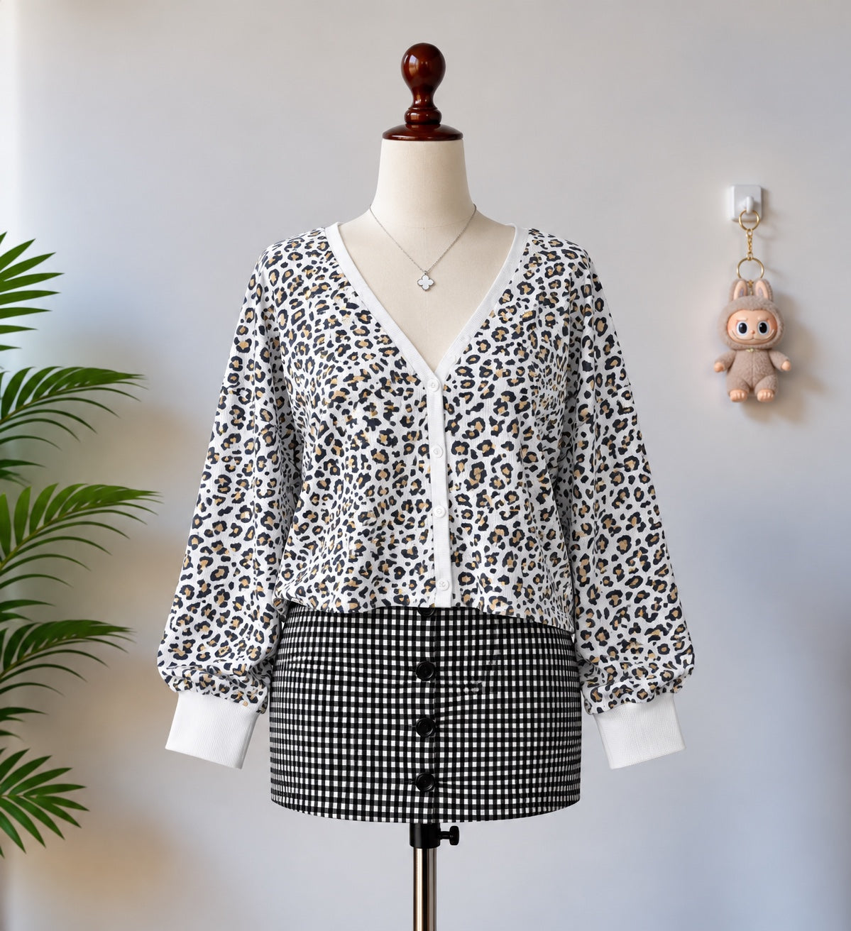 Leopard print button front long sleeve cardigan top