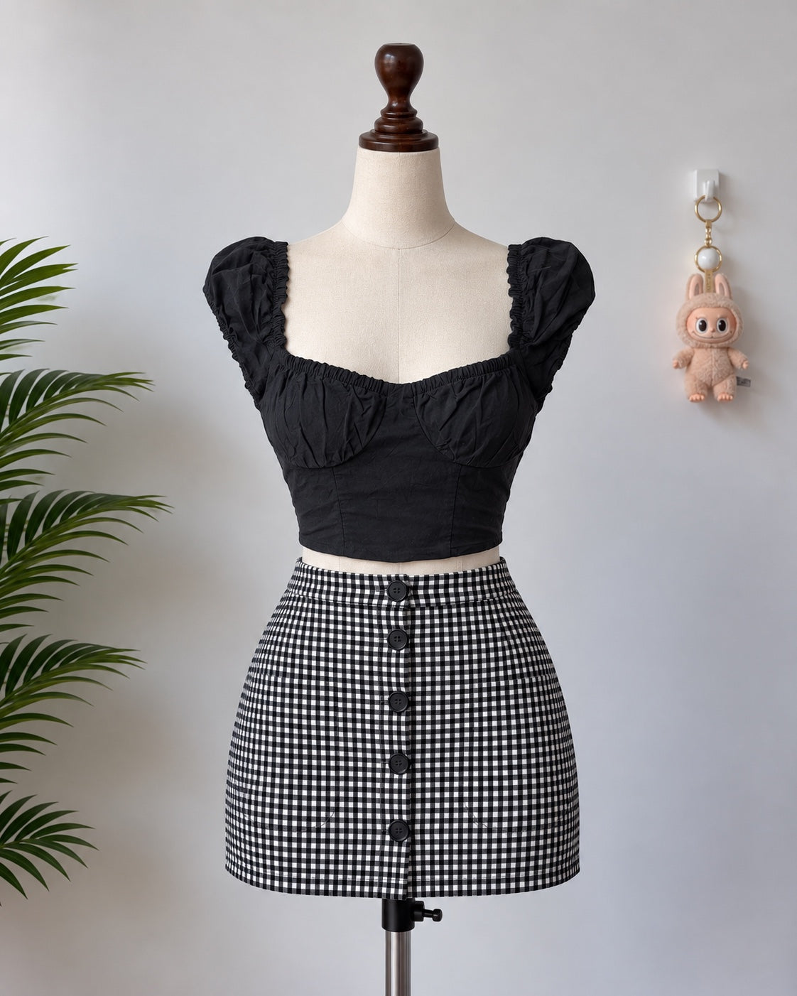 Black Puff Sleeve Crop Top